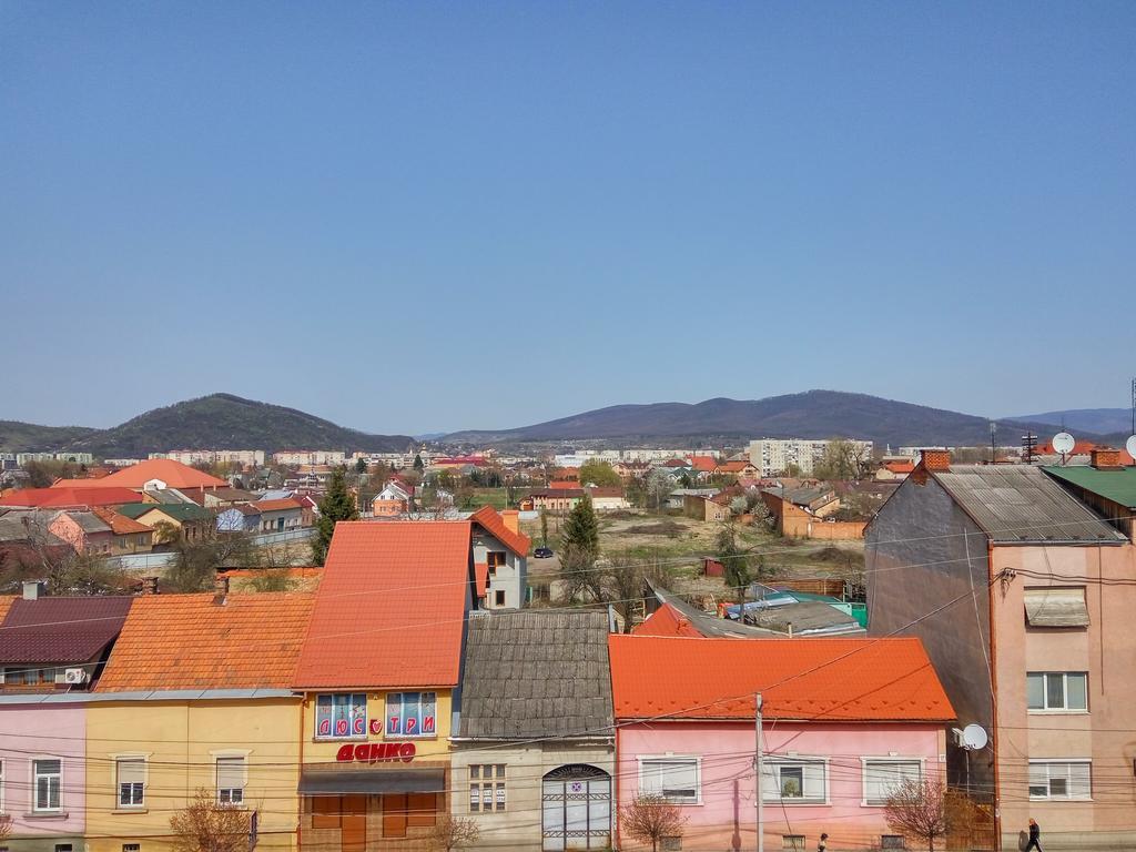 Best Apartment In The Center Mukacheve Exterior foto